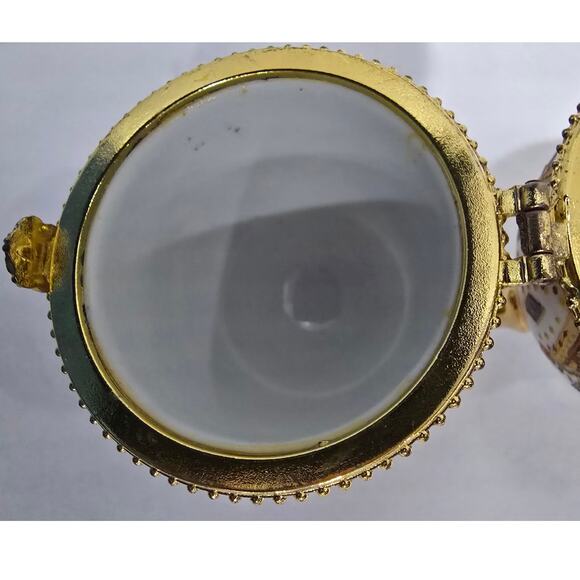 Vintage Hinged Porcelain Egg Trinket Box – Floral, Gold-Tone Band, Three Legs - Picture 10 of 16